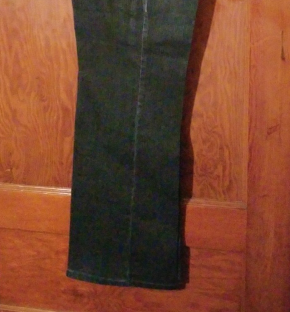 Jeans - Picture 2 of 2